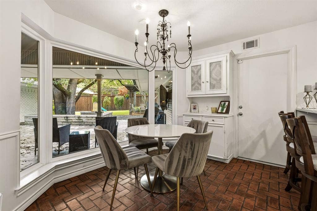 7210 Meadow Road, Dallas, TX 75230 7210 Meadow Road, Dallas, TX 75230