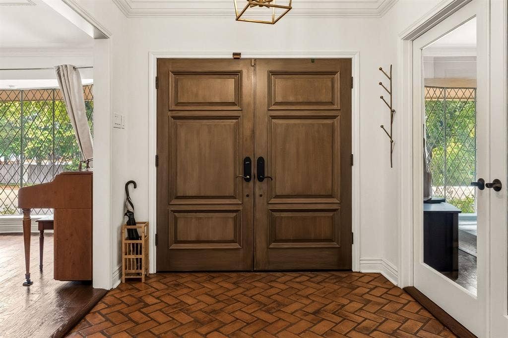 7210 Meadow Road, Dallas, TX 75230 7210 Meadow Road, Dallas, TX 75230