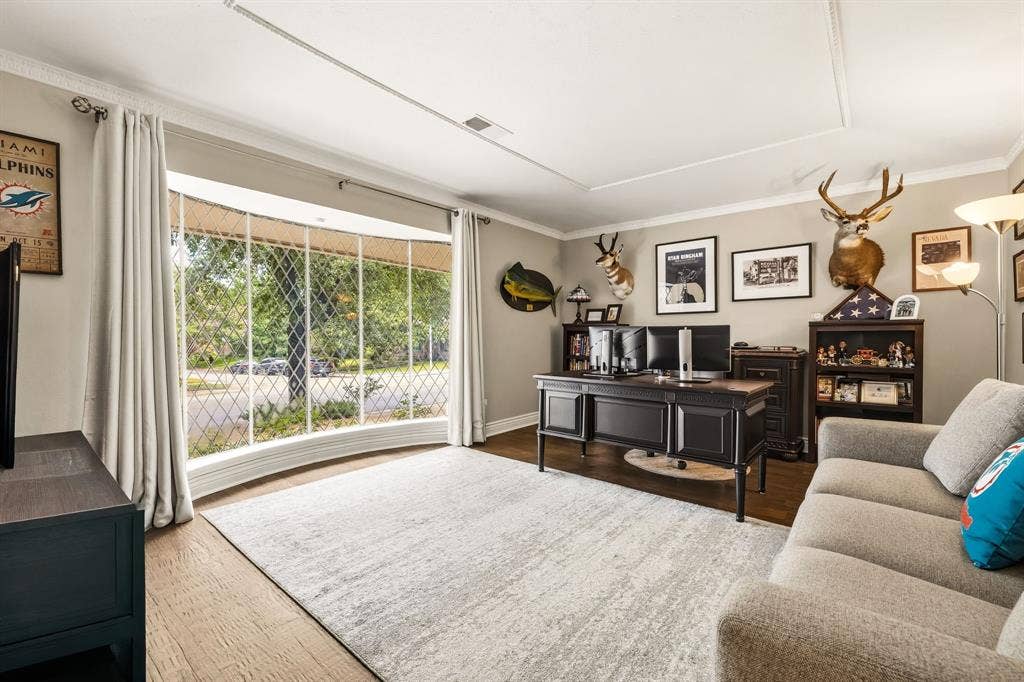 7210 Meadow Road, Dallas, TX 75230 7210 Meadow Road, Dallas, TX 75230