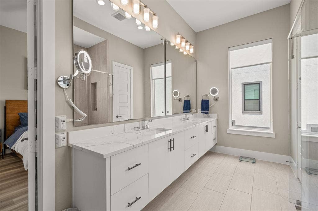 6104 Preserve Drive, Plano, TX 75024 6104 Preserve Drive, Plano, TX 75024