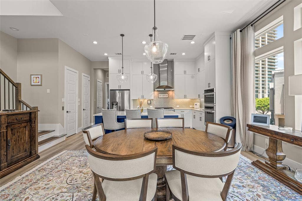 6104 Preserve Drive, Plano, TX 75024 6104 Preserve Drive, Plano, TX 75024