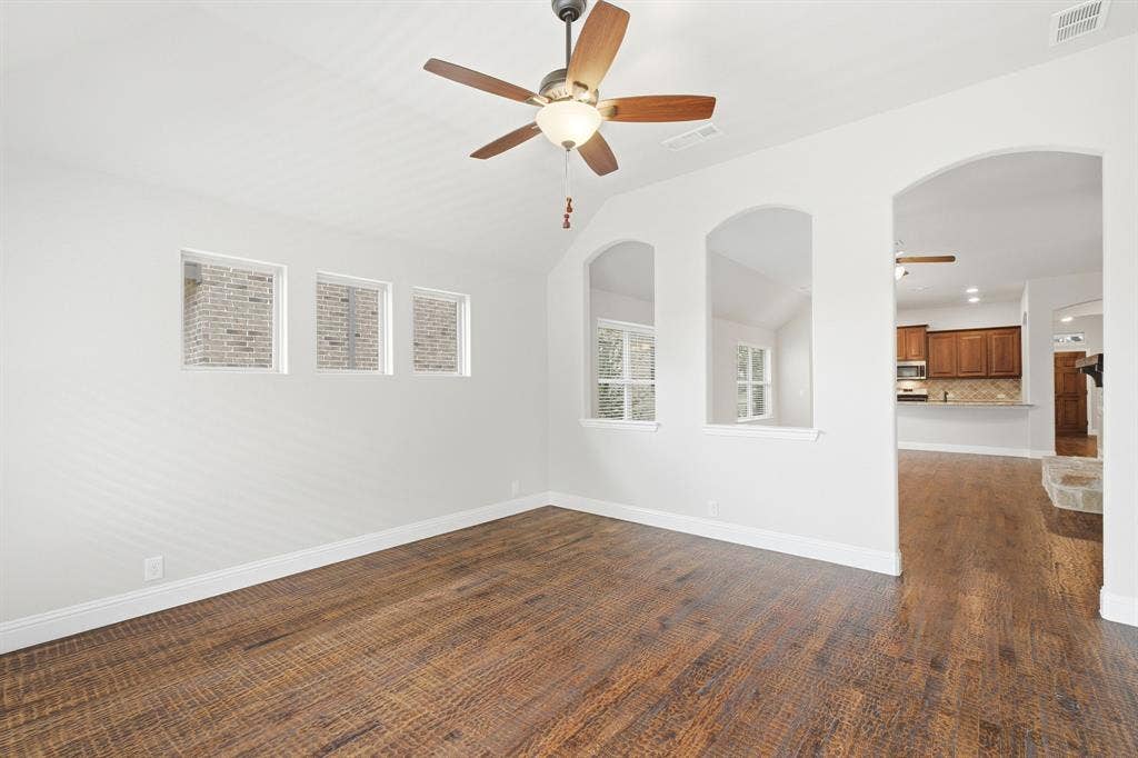 Sunroom, flex space