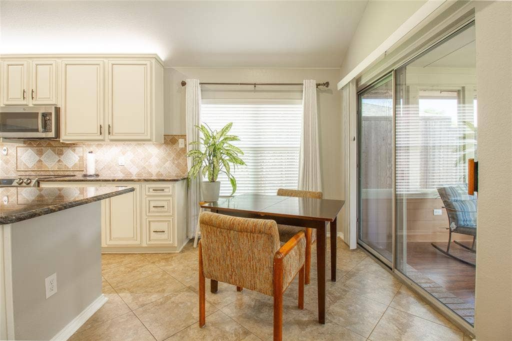 406 Hackberry Drive, Fate, TX 75087 406 Hackberry Drive, Fate, TX 75087