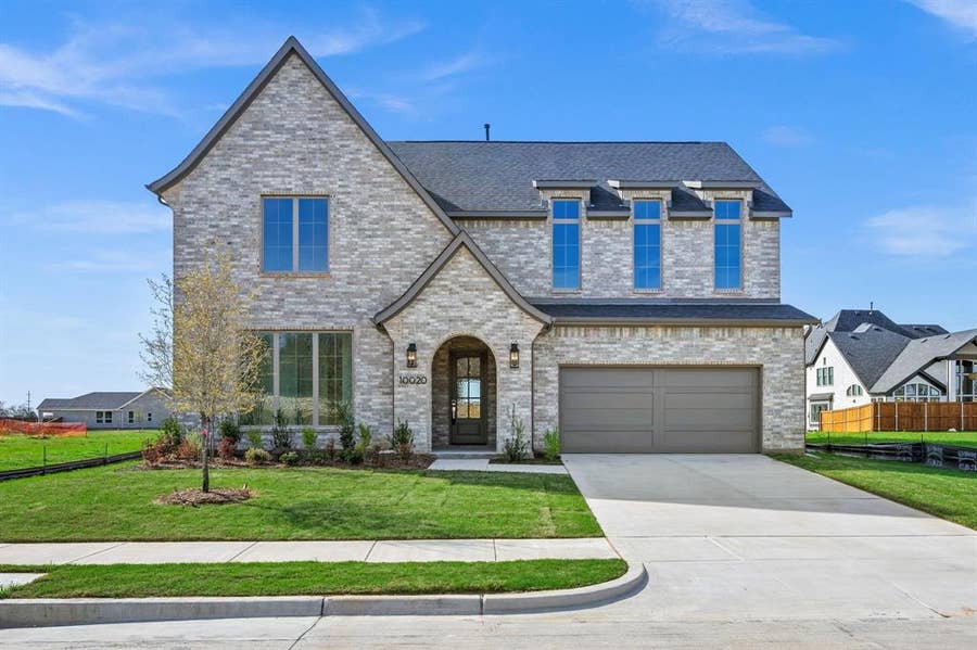 Property photo for 10020 Cresent Drive, Providence Village, TX