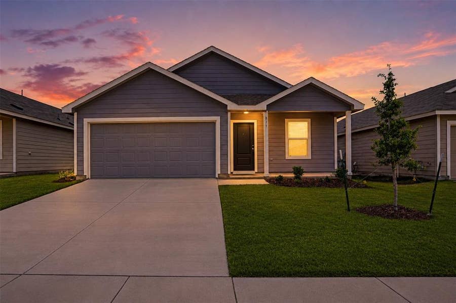 Property photo for 819 Pawpaw Drive, Princeton, TX