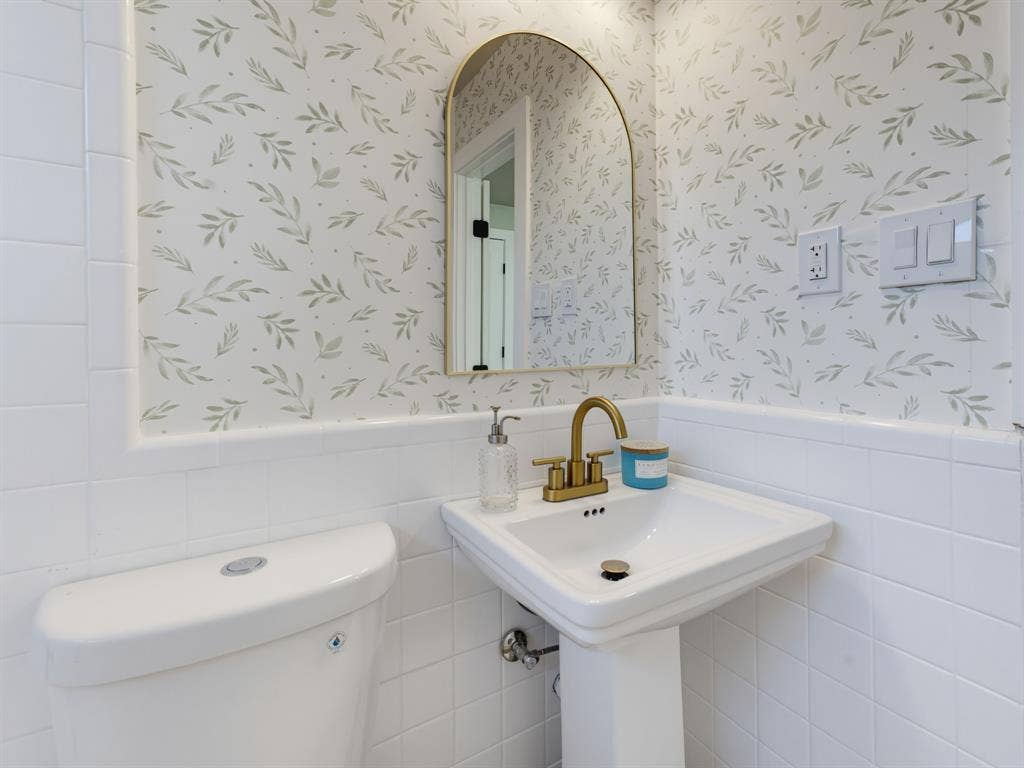 5864 Coleman Street, Westworth Village, TX 76114 5864 Coleman Street, Westworth Village, TX 76114