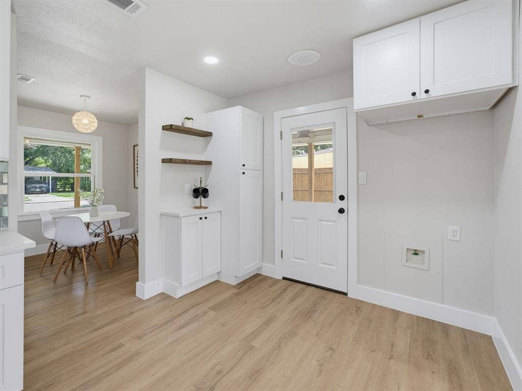 5864 Coleman Street, Westworth Village, TX 76114 5864 Coleman Street, Westworth Village, TX 76114