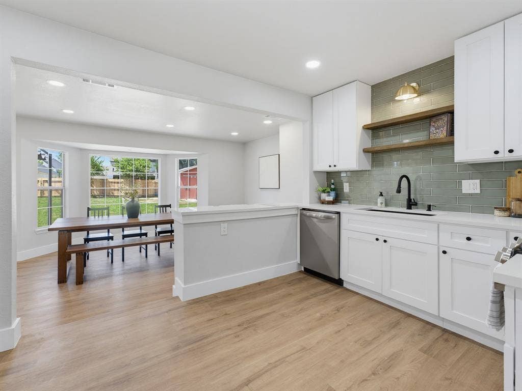 5864 Coleman Street, Westworth Village, TX 76114 5864 Coleman Street, Westworth Village, TX 76114