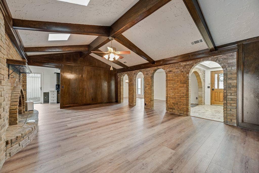 2520 Coleshire Drive, Plano, TX 75075 2520 Coleshire Drive, Plano, TX 75075