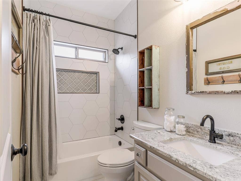 11936 Gladstone Court, Frisco, TX 75035 11936 Gladstone Court, Frisco, TX 75035