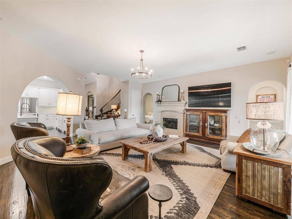 11936 Gladstone Court, Frisco, TX 75035 11936 Gladstone Court, Frisco, TX 75035