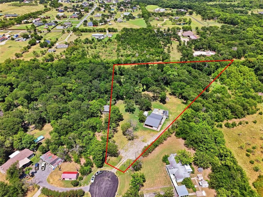 Property photo for 506 Stagecoach Road, Royse City, TX