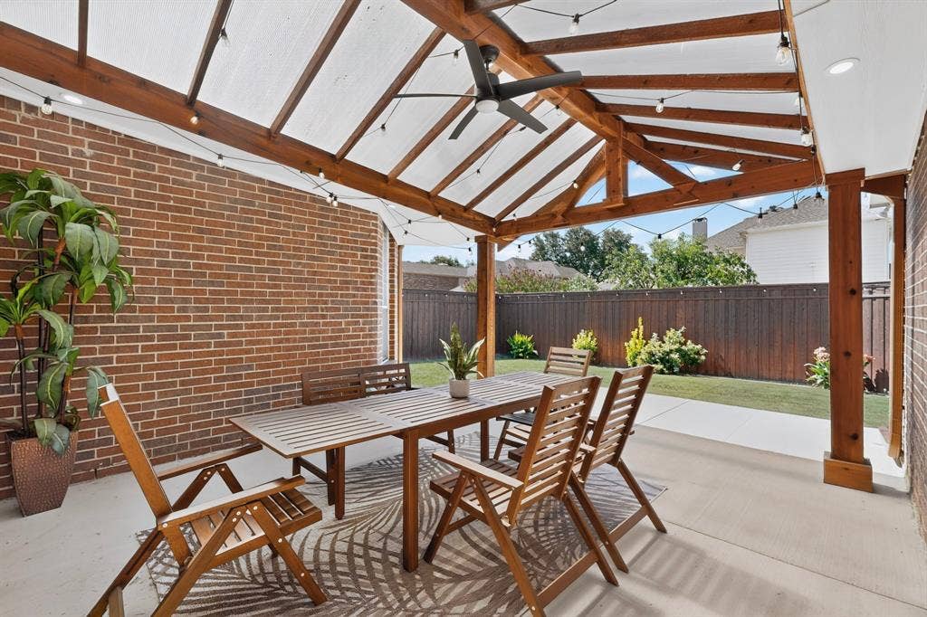 4224 Barnsley Drive, Plano, TX 75093 4224 Barnsley Drive, Plano, TX 75093