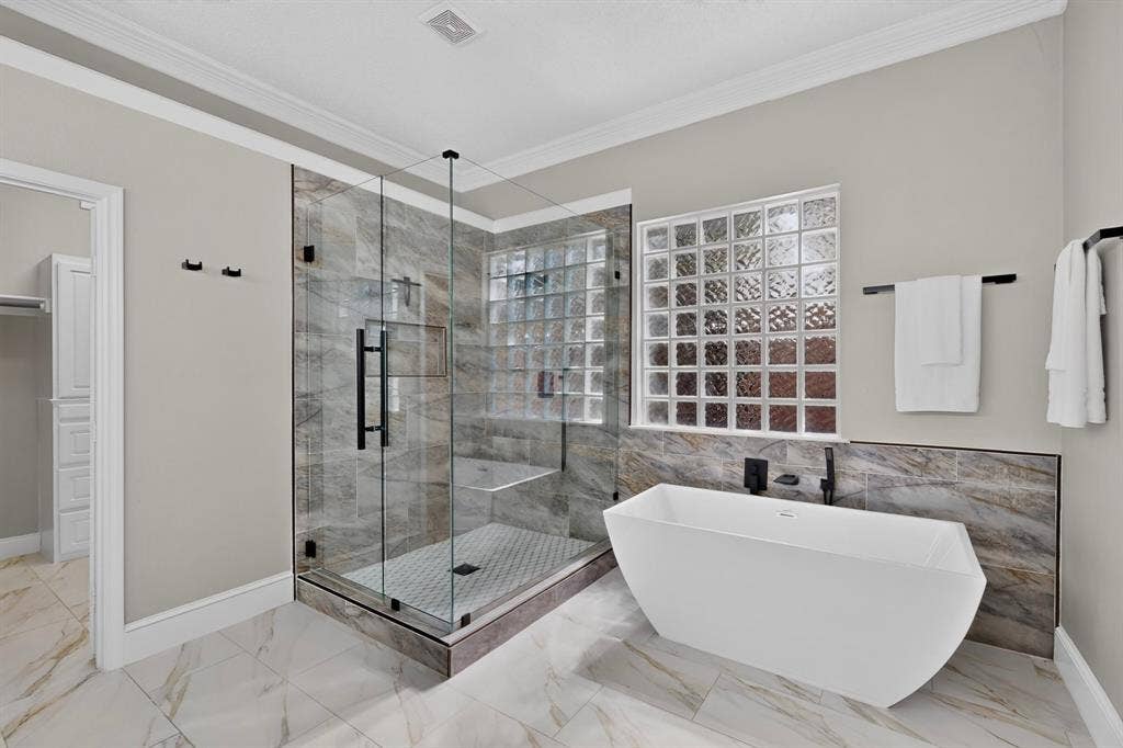 4224 Barnsley Drive, Plano, TX 75093 4224 Barnsley Drive, Plano, TX 75093