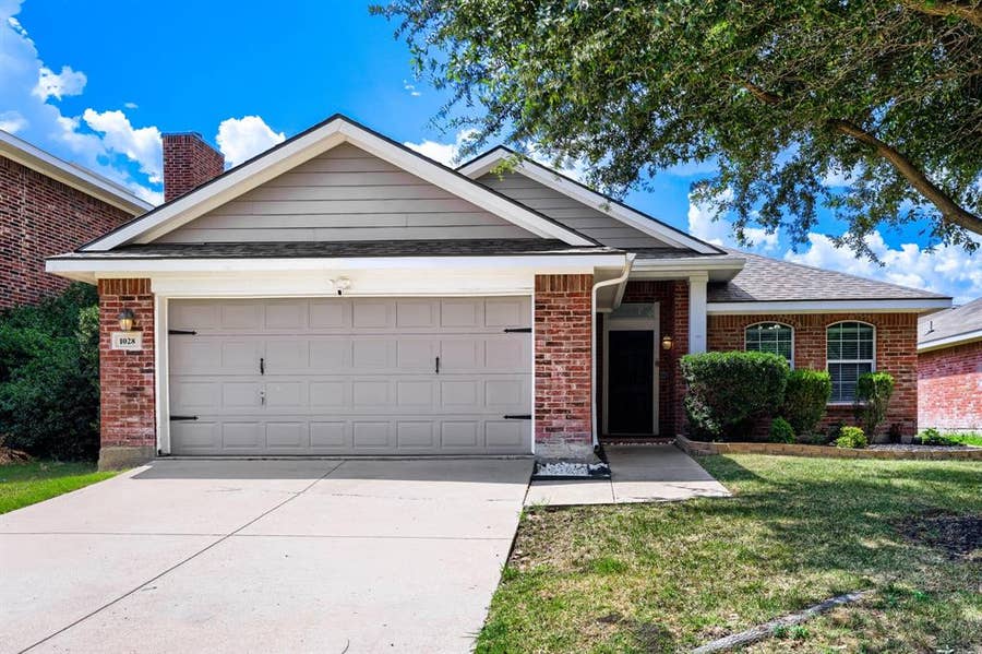 Property photo for 1028 Kimbro Drive, Forney, TX
