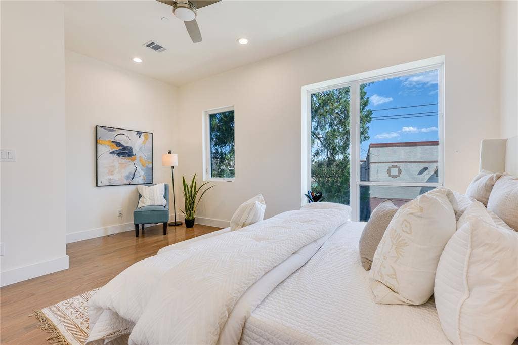 1902 N Carroll Avenue, #401, Dallas, TX 75204 1902 N Carroll Avenue, #401, Dallas, TX 75204