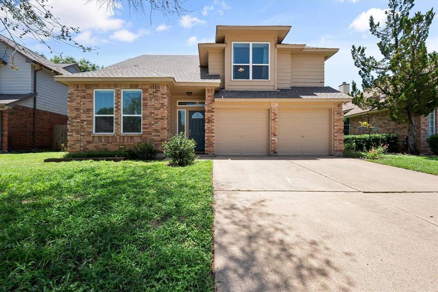 Property photo for 2216 Reverchon Drive, Arlington, TX