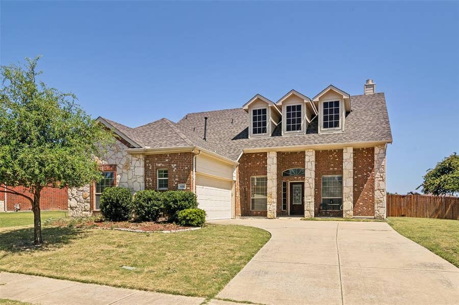 Property photo for 1686 Tannerson Drive, Rockwall, TX