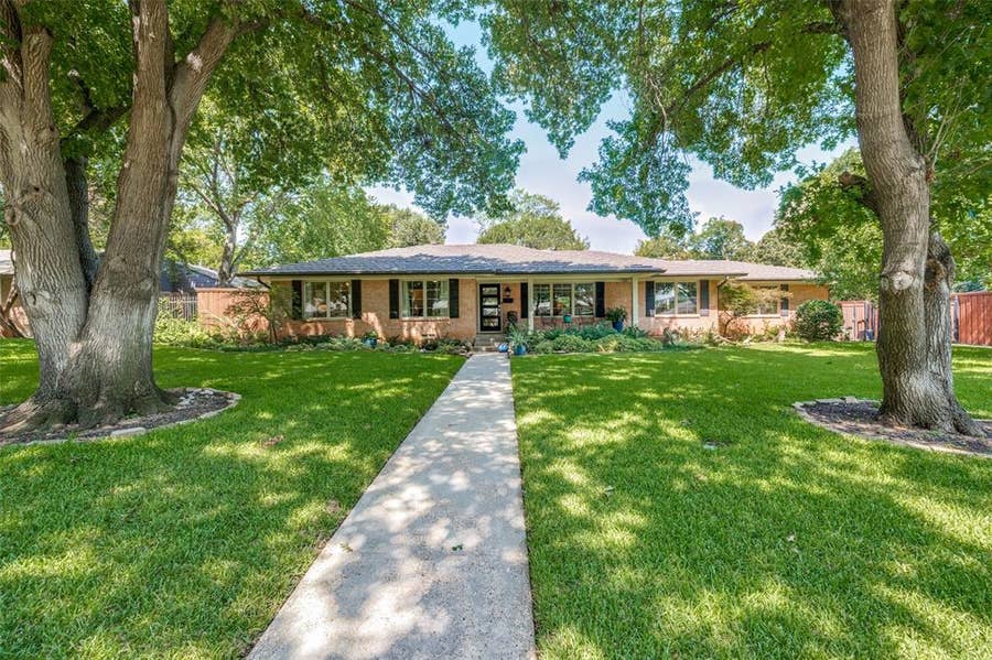 Property photo for 10411 Gooding Drive, Dallas, TX