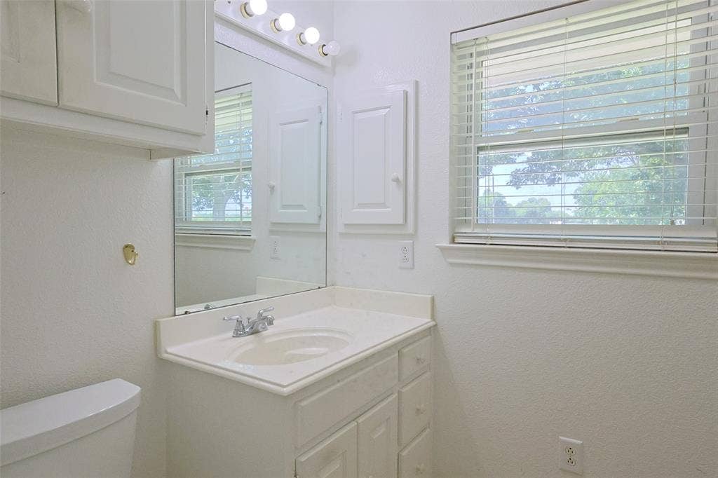 2550 W Lucas Road, Lucas, TX 75002 2550 W Lucas Road, Lucas, TX 75002