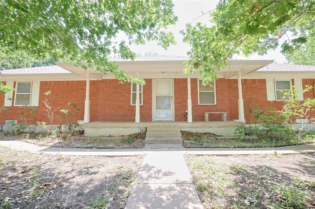2550 W Lucas Road, Lucas, TX 75002 2550 W Lucas Road, Lucas, TX 75002