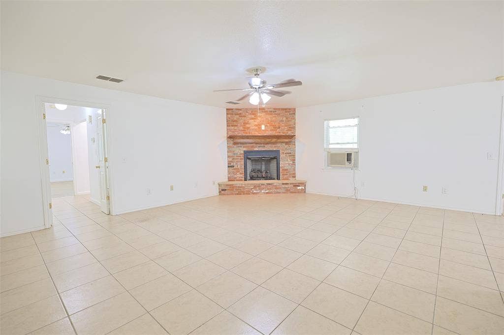 2550 W Lucas Road, Lucas, TX 75002 2550 W Lucas Road, Lucas, TX 75002