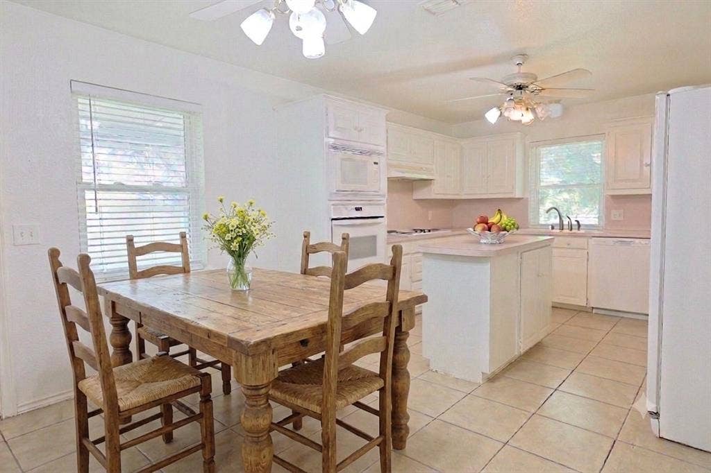 2550 W Lucas Road, Lucas, TX 75002 2550 W Lucas Road, Lucas, TX 75002