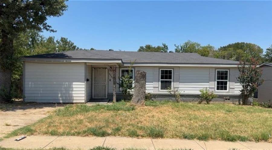 Property photo for 5505 Wainwright Drive, Fort Worth, TX