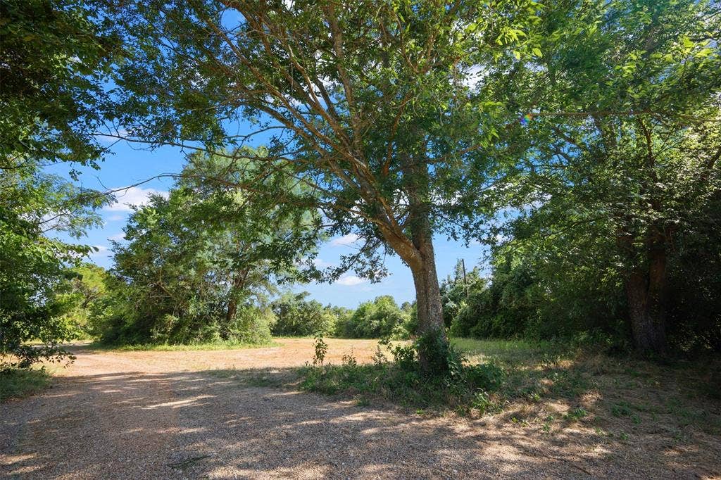28300 County Road 2100, Kemp, TX 75143 28300 County Road 2100, Kemp, TX 75143