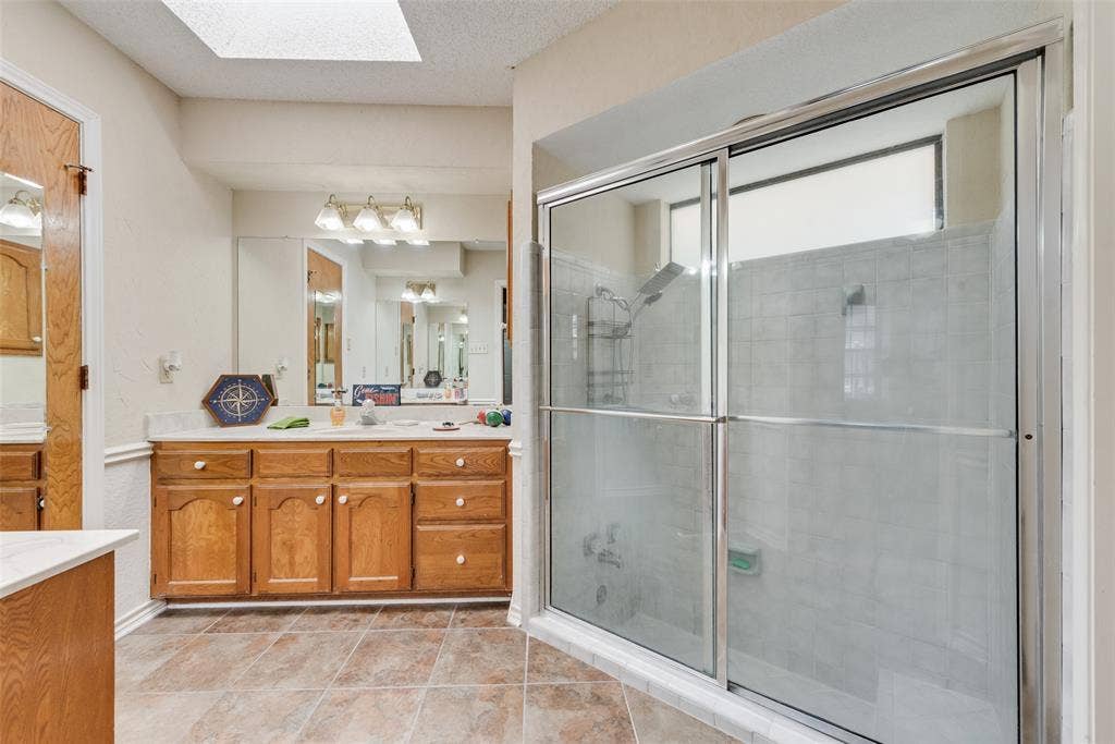 607 S 2nd Street, Midlothian, TX 76065 607 S 2nd Street, Midlothian, TX 76065