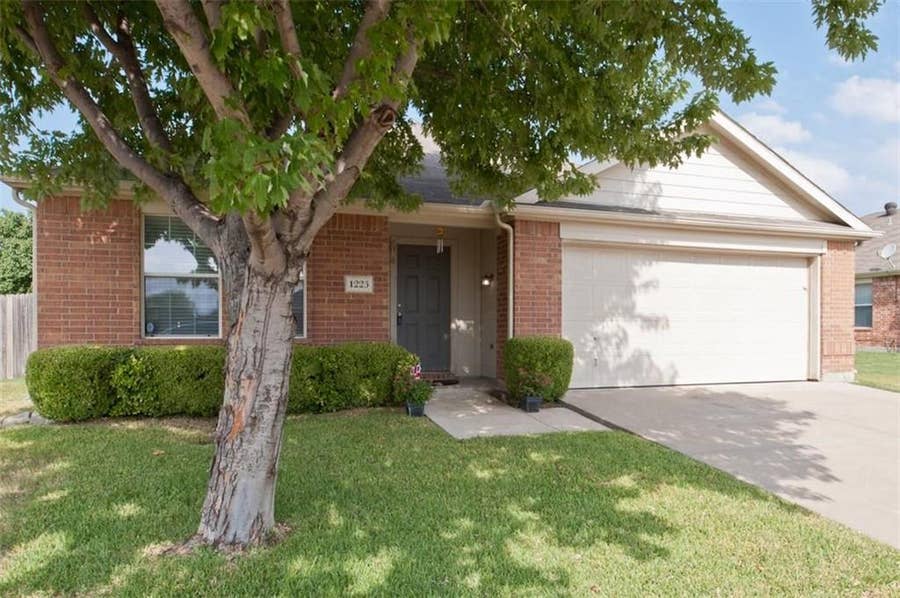 Property photo for 1223 Periwinkle Drive, Wylie, TX