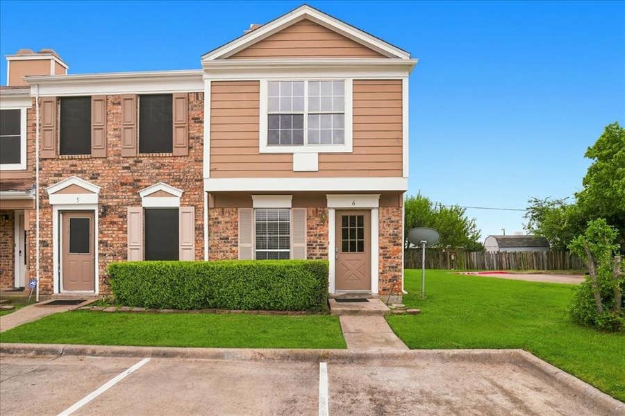 Property photo for 703 Lee Street, #6, Mesquite, TX