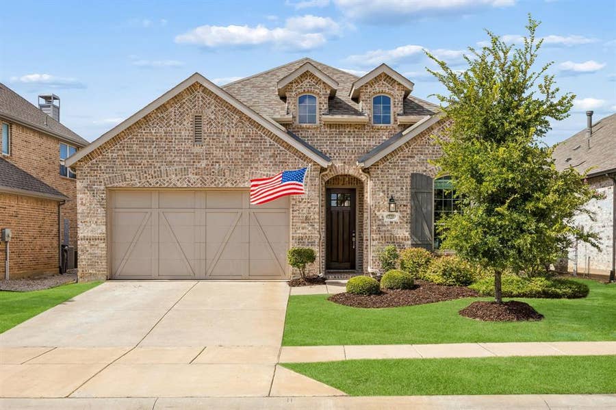 Property photo for 721 Corner Post Path, Celina, TX
