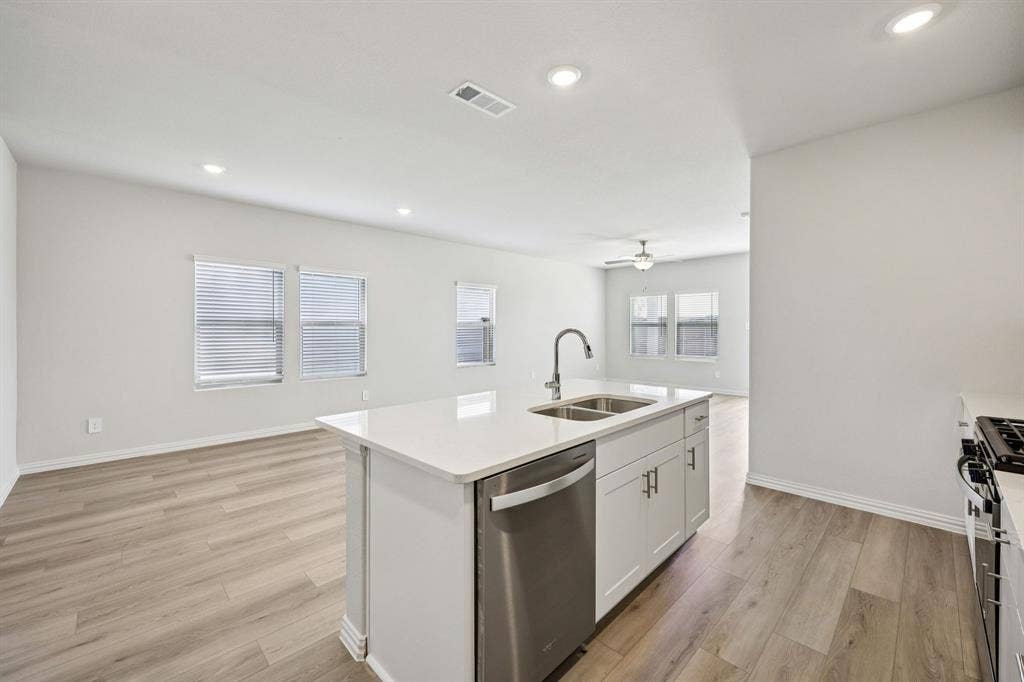 3066 O Pines Drive, Farmersville, TX 75442 Photo is not of the actual home, but is an inspirational photo of builder’s model home and may depict options, furnishings, and/or decorator features that are not included.