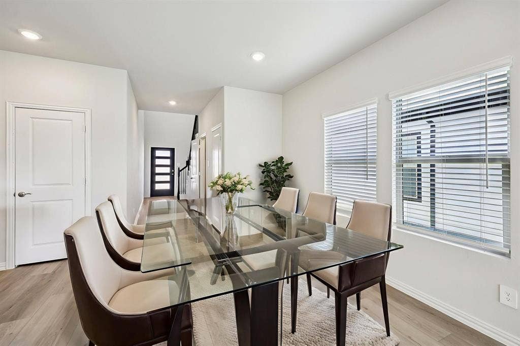 3066 O Pines Drive, Farmersville, TX 75442 Photo is not of the actual home, but is an inspirational photo of builder’s model home and may depict options, furnishings, and/or decorator features that are not included.