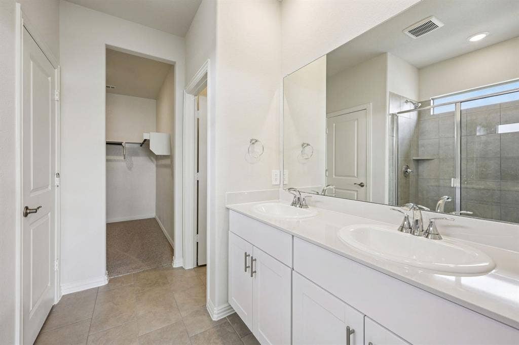 3066 O Pines Drive, Farmersville, TX 75442 Photo is not of the actual home, but is an inspirational photo of builder’s model home and may depict options, furnishings, and/or decorator features that are not included.