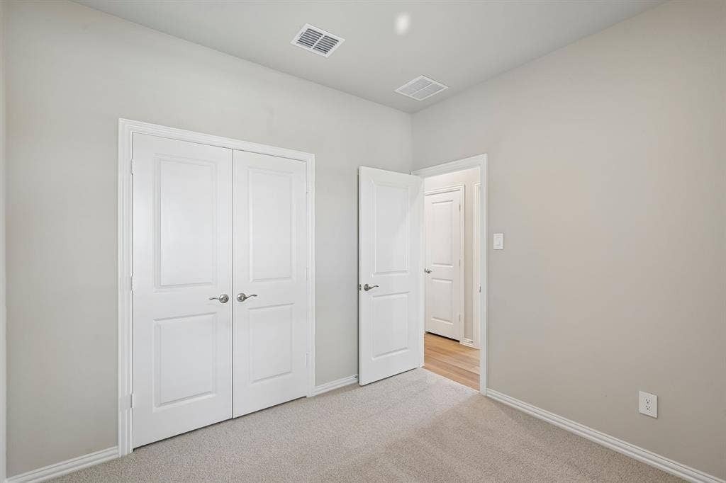 3058 O Pines Drive, Farmersville, TX 75442 Photo is not of the actual home, but is an inspirational photo of builder’s model home and may depict options, furnishings, and/or decorator features that are not included.