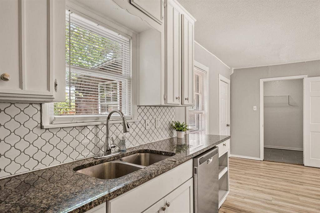 3501 Eastridge Drive, Haltom City, TX 76117 3501 Eastridge Drive, Haltom City, TX 76117