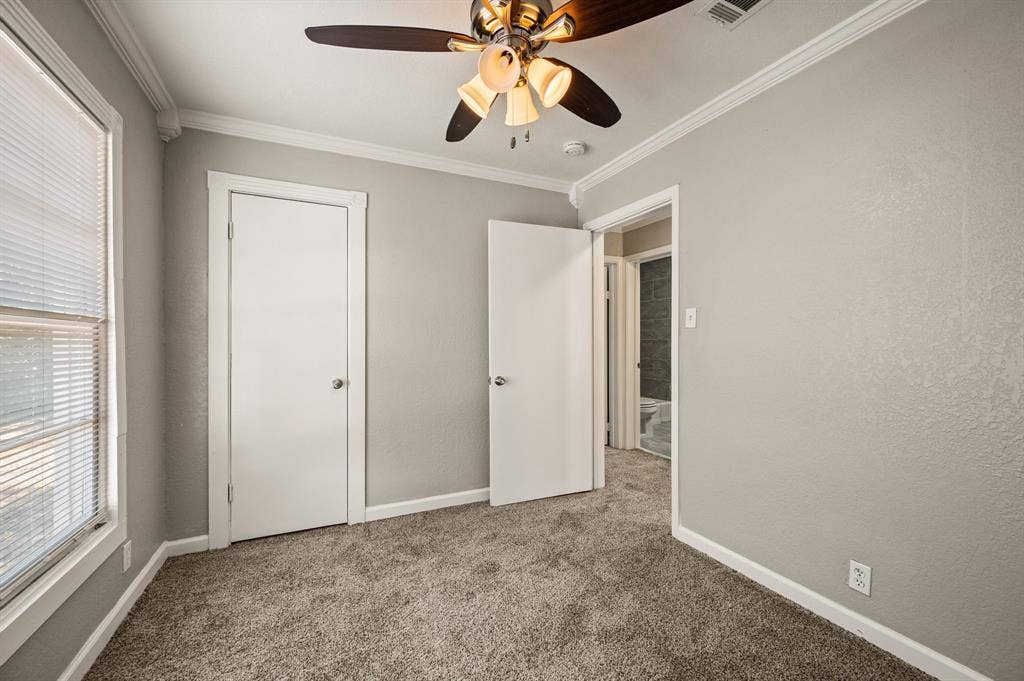 3501 Eastridge Drive, Haltom City, TX 76117 Middle bedroom #2