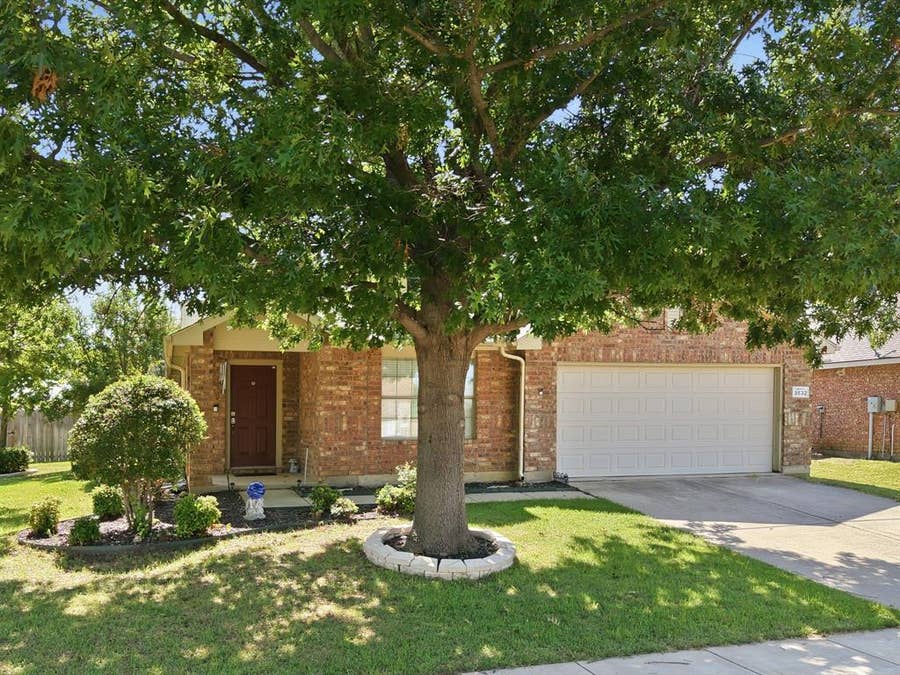Property photo for 3532 Crisoforo Drive, Denton, TX