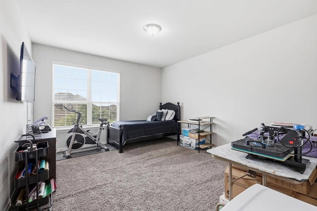3033 Charing Cross Road, Midlothian, TX 76065