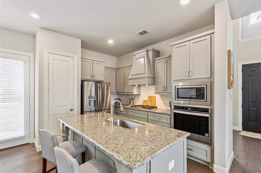3614 Adriana Avenue, Irving, TX 75038 3614 Adriana Avenue, Irving, TX 75038