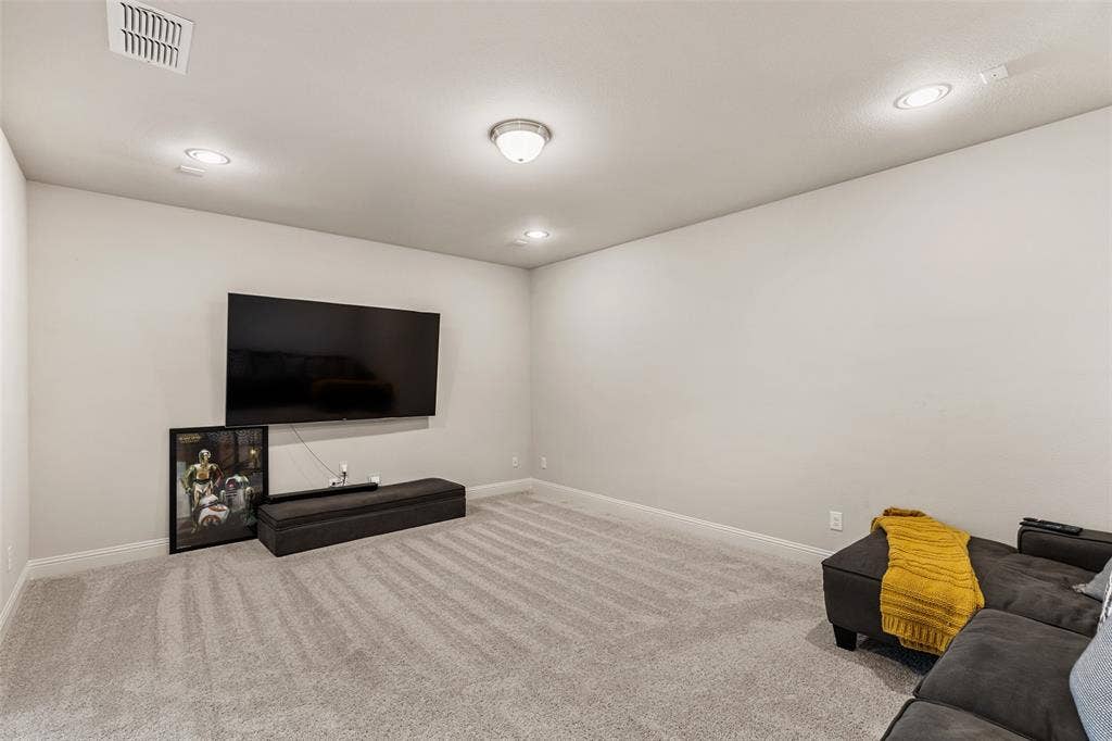 3614 Adriana Avenue, Irving, TX 75038 3614 Adriana Avenue, Irving, TX 75038