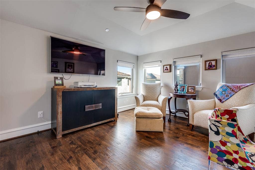 4518 Normandy Avenue, University Park, TX 75205 4518 Normandy Avenue, University Park, TX 75205