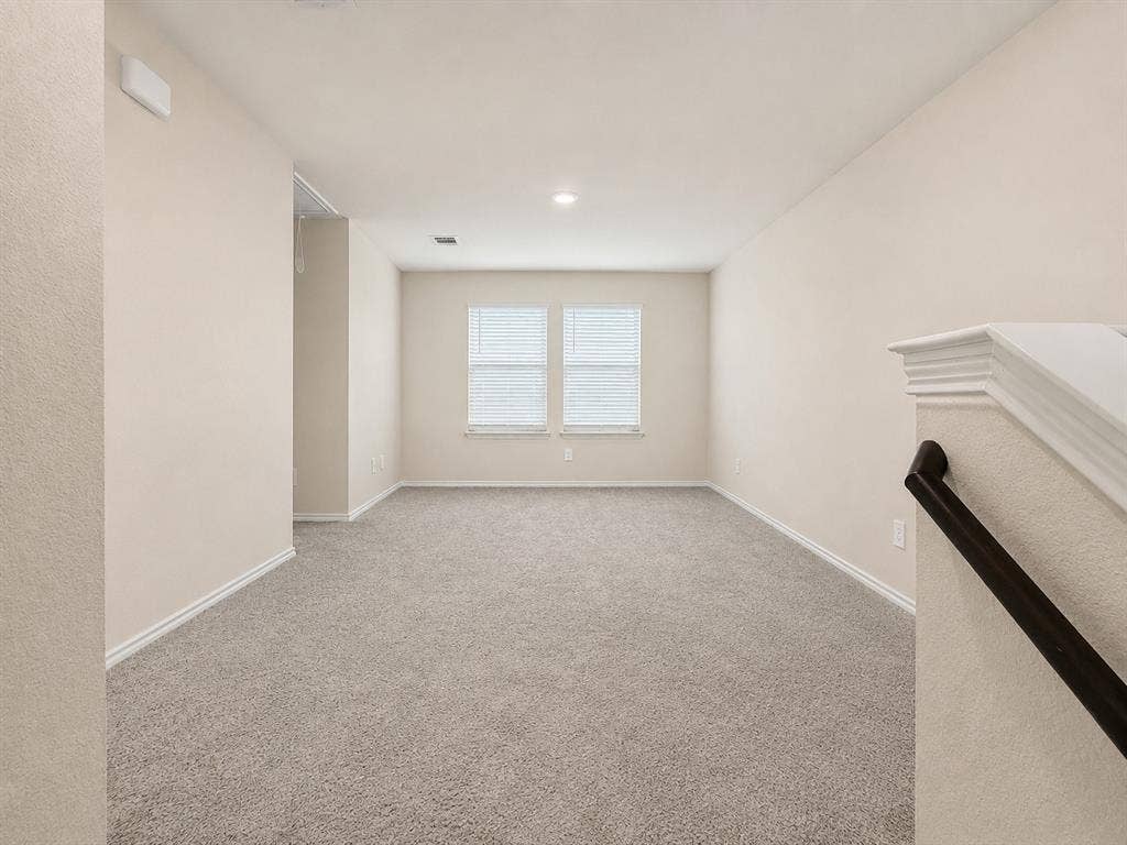 881 Newport Drive, Ferris, TX 75125 881 Newport Drive, Ferris, TX 75125