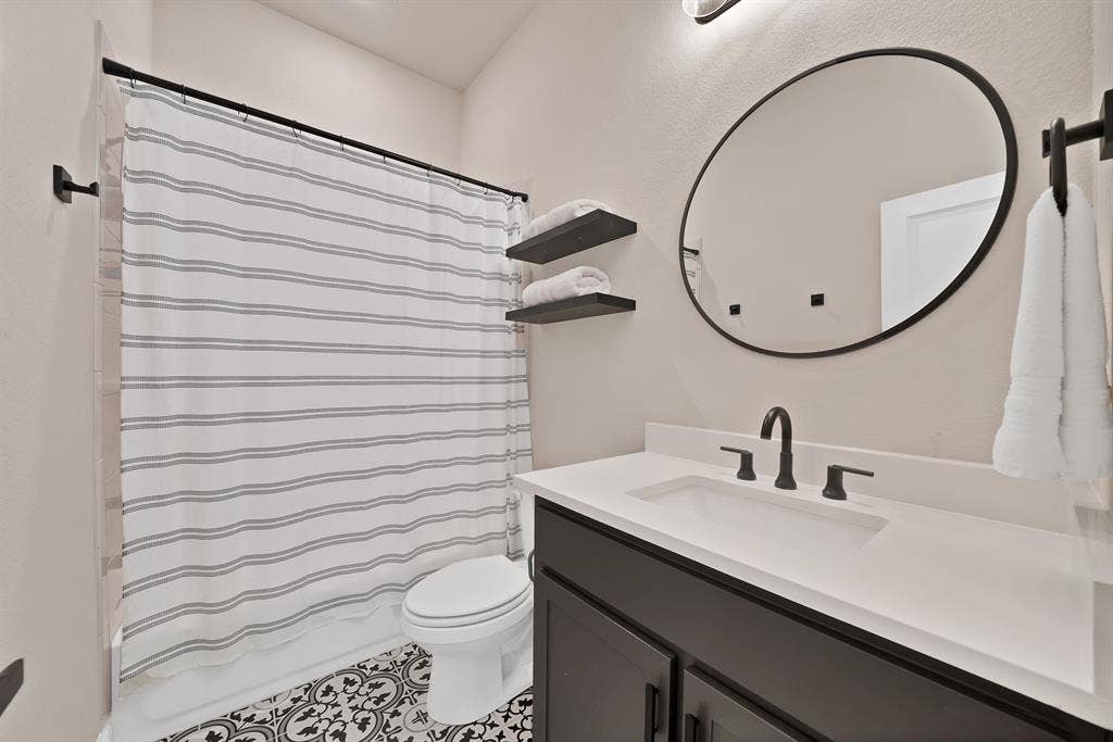 244 Harvard Lane, Springtown, TX 76082 244 Harvard Lane, Springtown, TX 76082