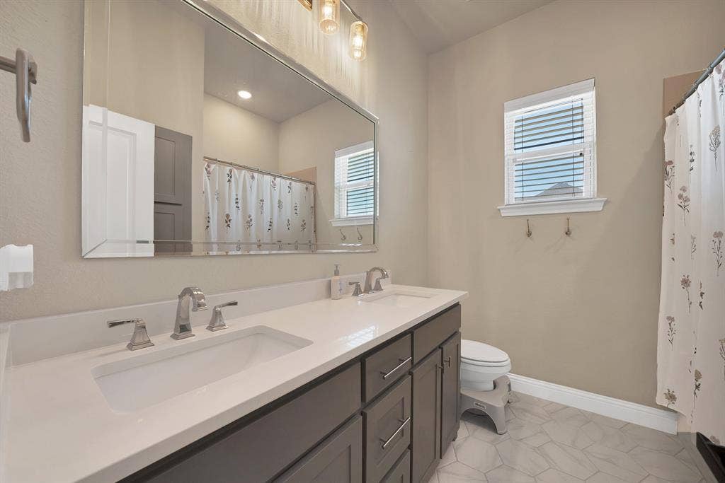 244 Harvard Lane, Springtown, TX 76082 244 Harvard Lane, Springtown, TX 76082