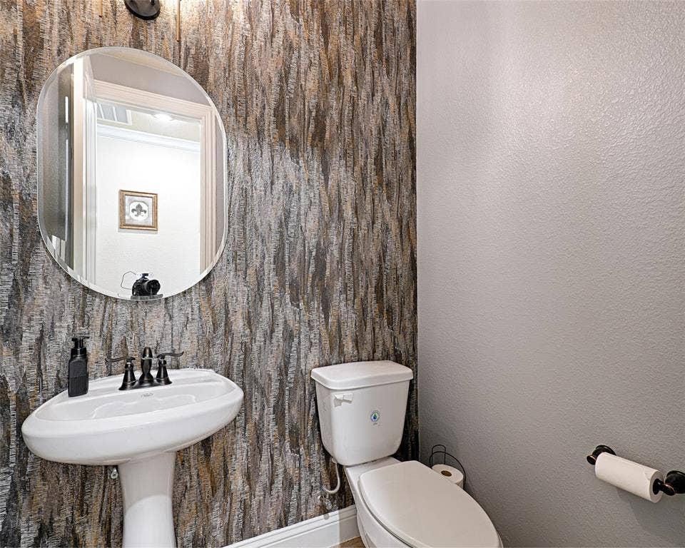 Guest bathroom