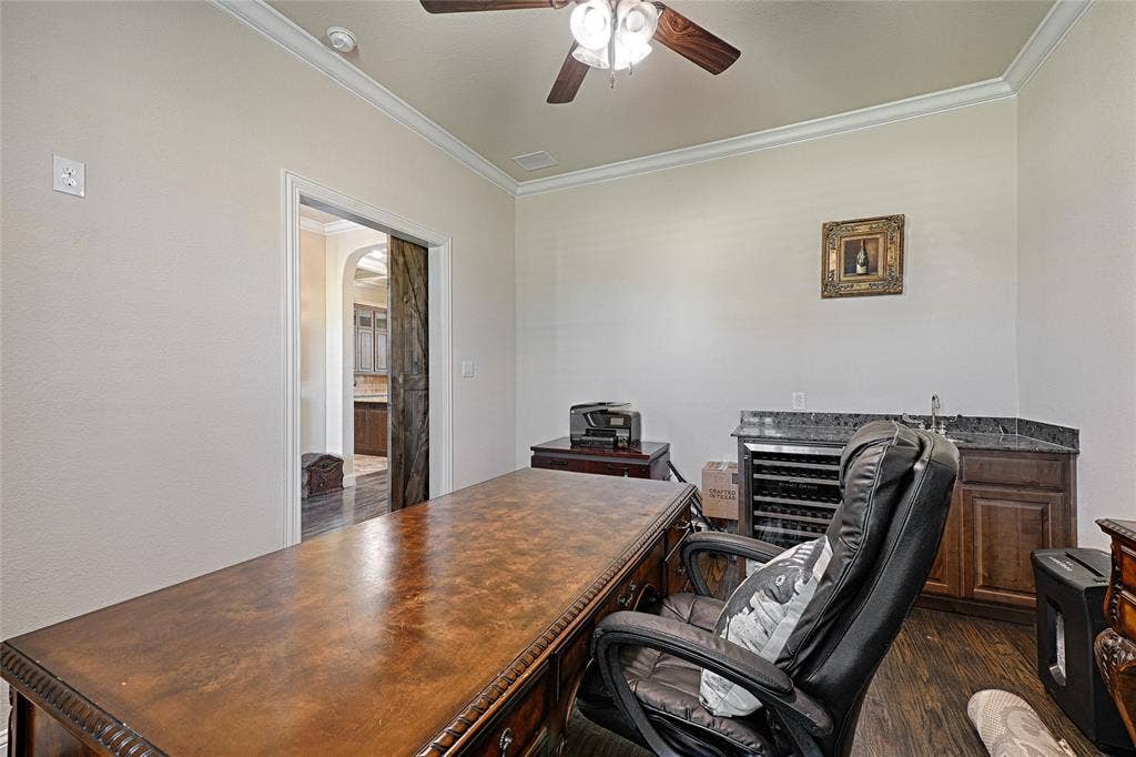 3841 Karen Road, Midlothian, TX 76065