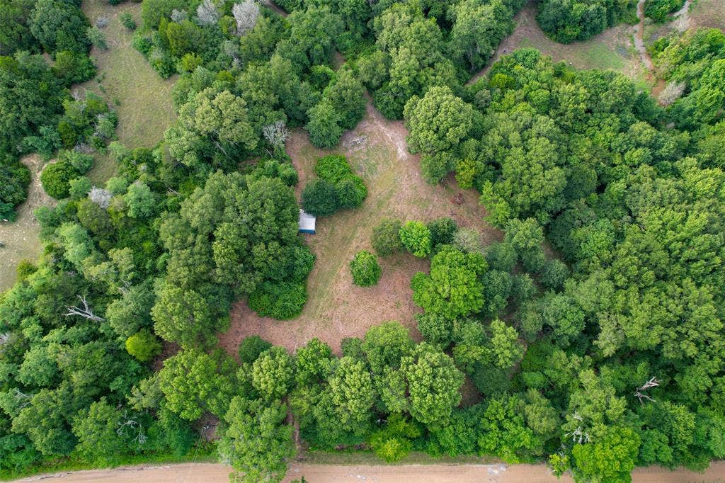 8690 County Road 1119, Athens, TX 75751 8690 County Road 1119, Athens, TX 75751